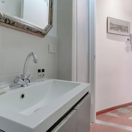 Charming Colosseum Apartmán Řím