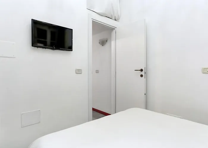 Charming Colosseum ローマ